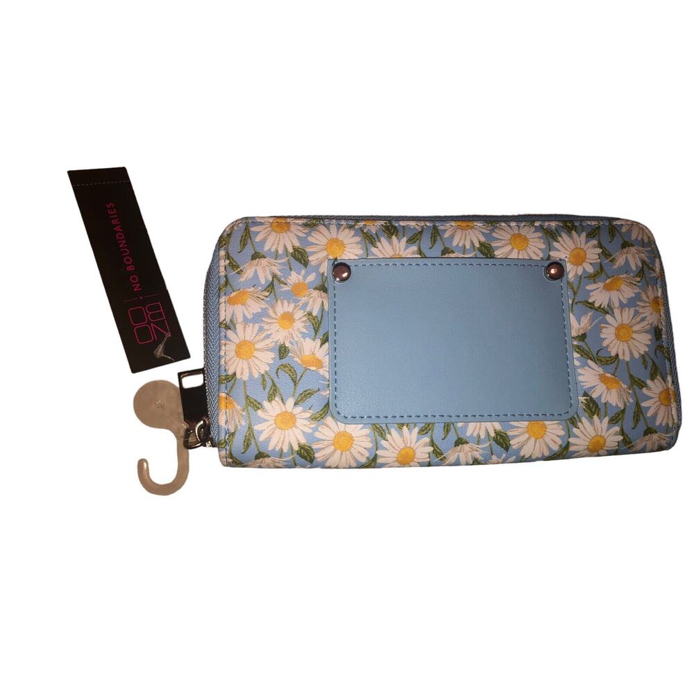 NOBO No Boundaries Zip Around‎ Wallet Blue Sunflowers Brand New!